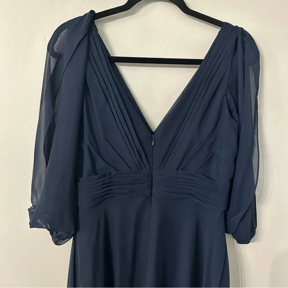 Jenny Packham 3/4 Sleeve Navy Blue Chiffon V-Neck Floor Length Gown Size 8 NWT - Picture 13 of 14